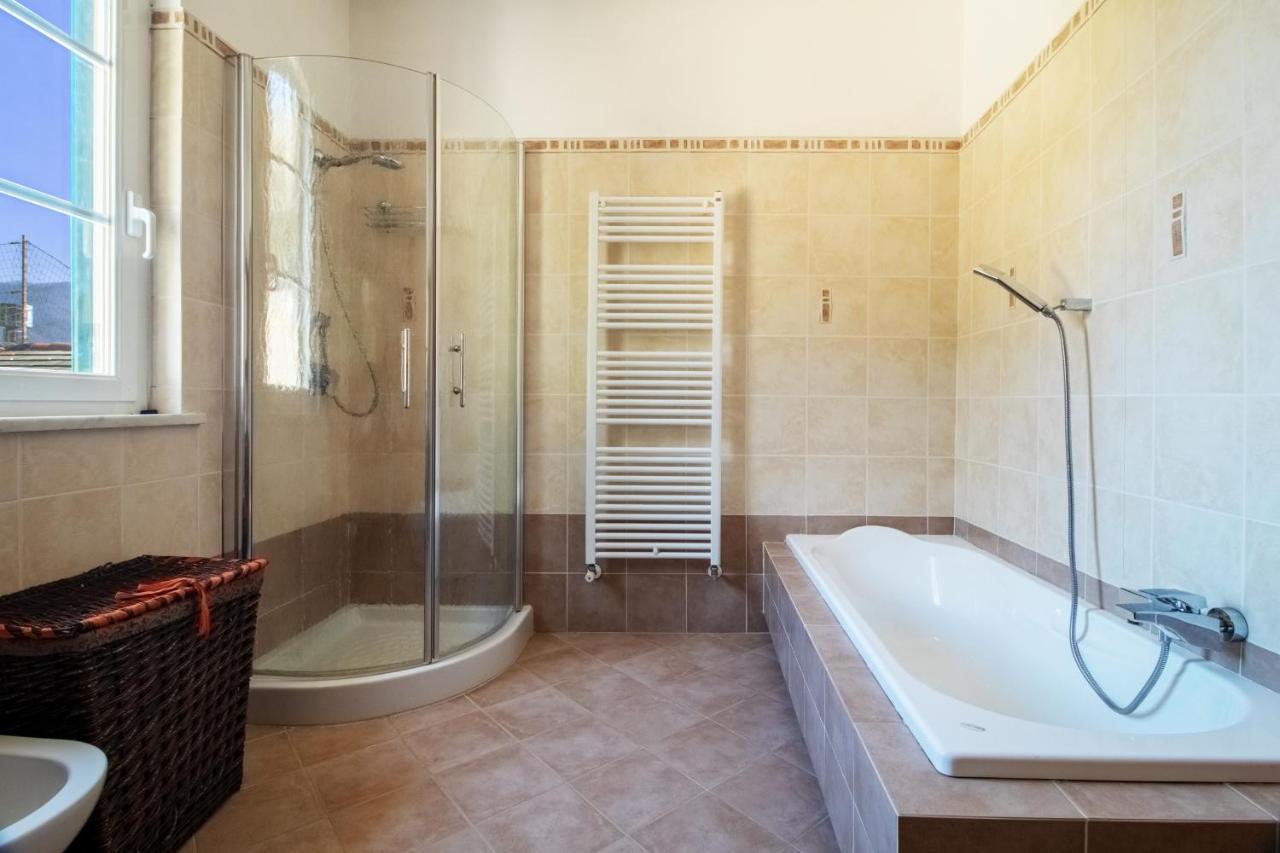 Villa Le Macine Molino Nuovo  エクステリア 写真